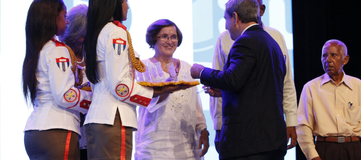 50 ANIVERSARIO DE EDUCACION SUPERIOR